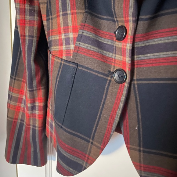 The Limited Outback Red Women's Red/Navy/Tan Tartan Plaid Blazer, size small - Picture 3 of 4